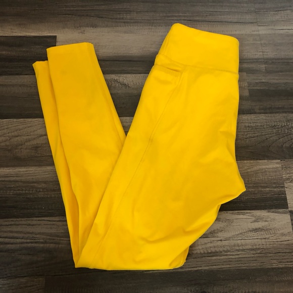 Gymshark Yellow Seamless Leggings - Picture 2 of 11